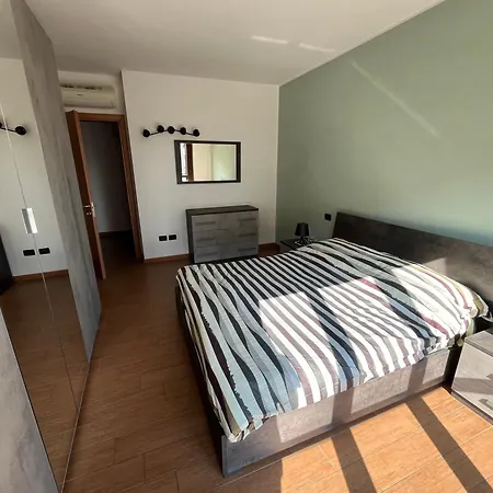 Apartament Casa Laetitia Dalmine